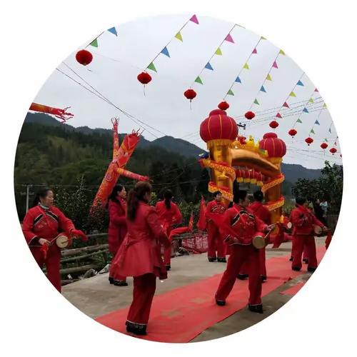 初家婚庆礼仪竭诚为你服务